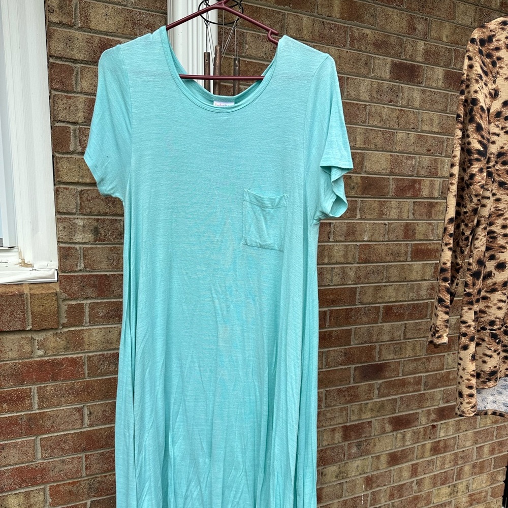 Medium Mint Green Carly